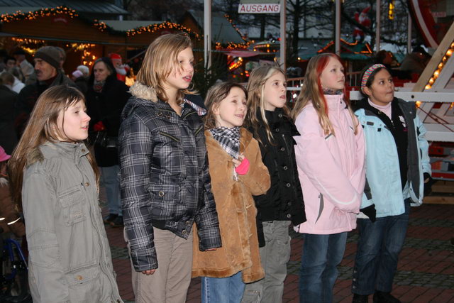 gal/2008/2008 Saitentwist Steeler Weihnachtsmarkt 03.12/2008 Saitentwist Steeler Weihnachtsmarkt 03.12. 017.jpg